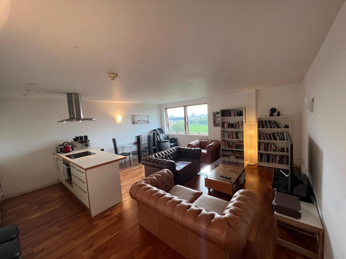 2 Bed 2 Bath Luxury Apartment In Central Лондон Екстер'єр фото