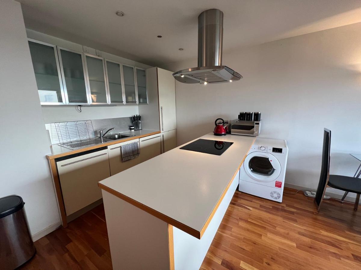 2 Bed 2 Bath Luxury Apartment In Central Лондон Екстер'єр фото